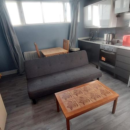 Modern Studio Maidstone - Redecorated Oct 2023 Bagian luar foto