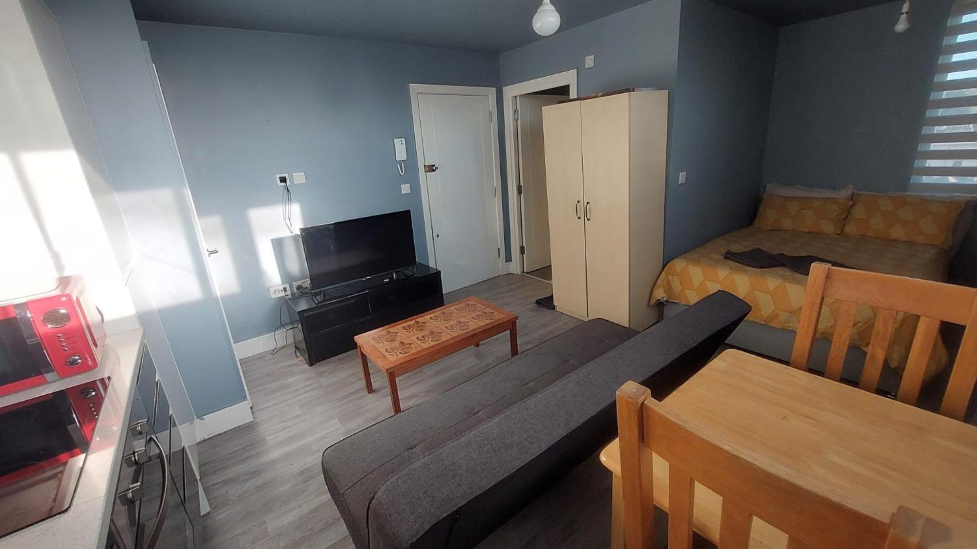 Modern Studio Maidstone - Redecorated Oct 2023 Bagian luar foto